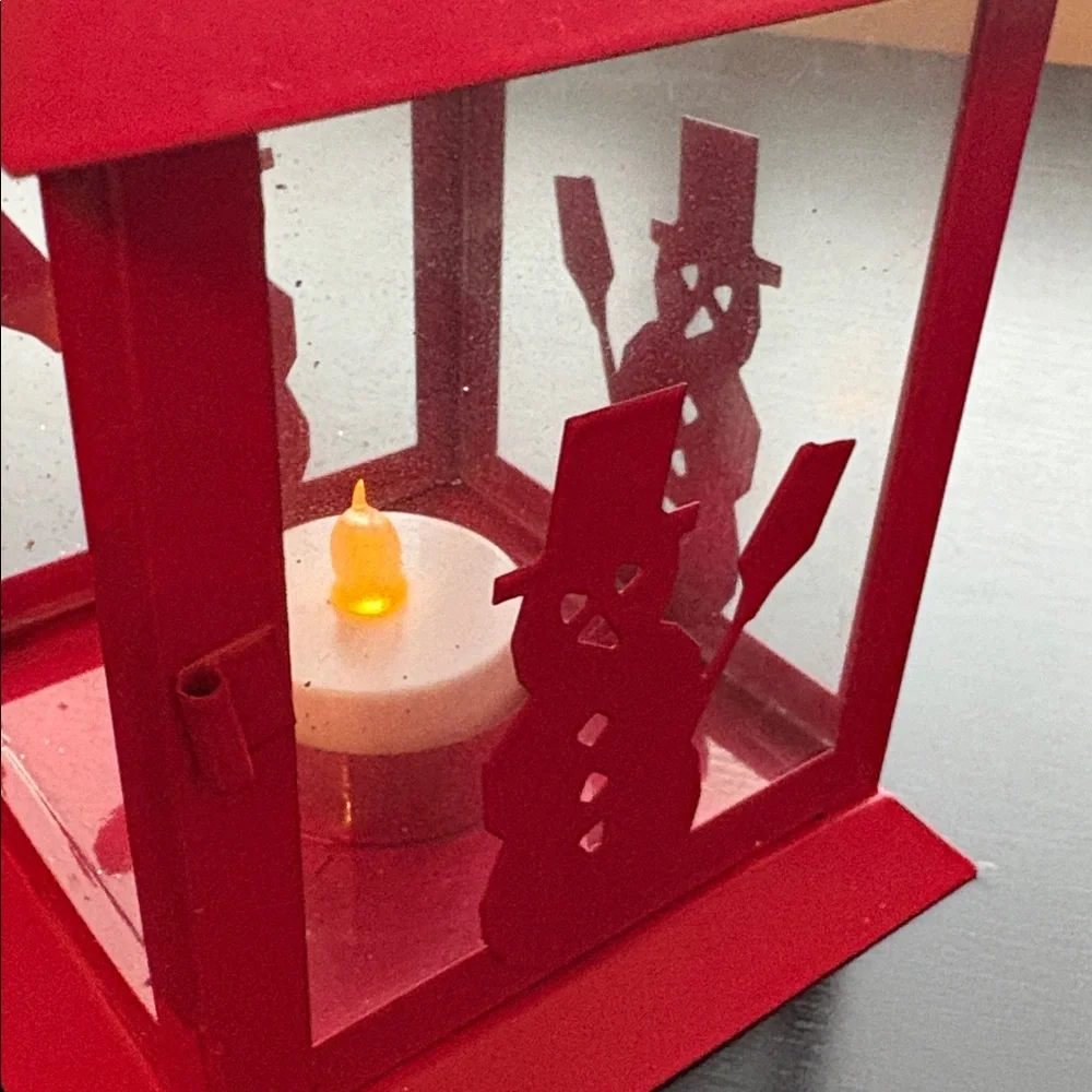 Red Metal Snowman Lantern
